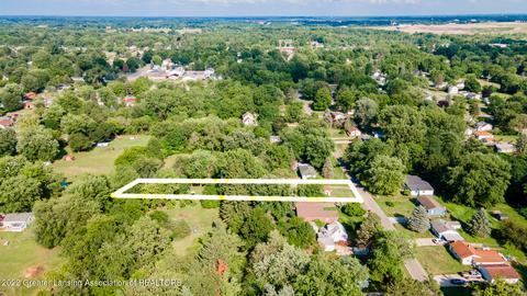 1460 Bennett Rd, Lansing, MI 48906 photo 24