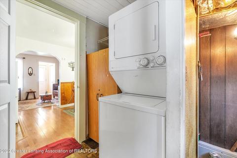 2216 Lyons Ave, Lansing, MI 48910 photo 19