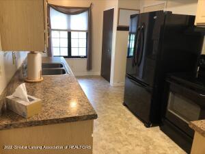 110 E High St, Ovid, MI 48866 photo 12