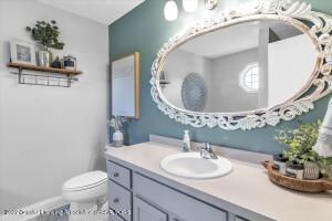 3840 Danbridge Dr, Lansing, MI 48906 photo 30