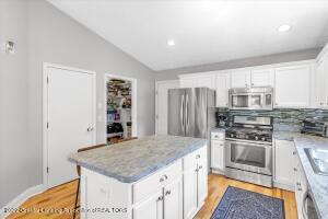 3840 Danbridge Dr, Lansing, MI 48906 photo 13