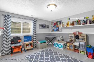 3840 Danbridge Dr, Lansing, MI 48906 photo 45