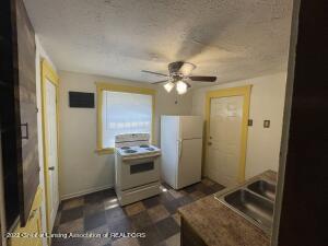 820 Max Ave, Lansing, MI 48915 photo 3
