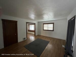 820 Max Ave, Lansing, MI 48915 photo 8