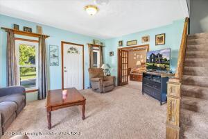 324 E High St, Ovid, MI 48866 photo 8