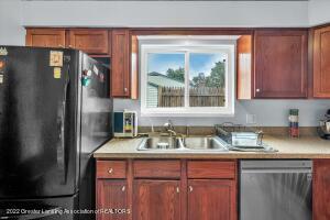 4101 Windward Dr, Lansing, MI 48911 photo 9