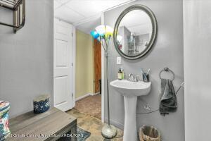 4101 Windward Dr, Lansing, MI 48911 photo 35