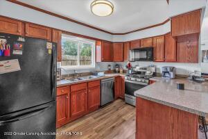 4101 Windward Dr, Lansing, MI 48911 photo 14