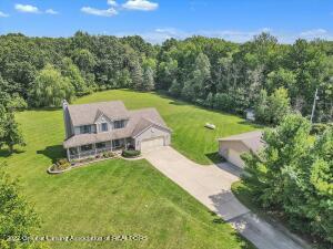 9451 S Williams Rd, Dewitt, MI 48820 photo 2