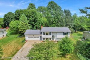13089 Turner Rd, Dewitt, MI 48820 photo 3