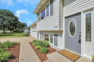 13089 Turner Rd, Dewitt, MI 48820 photo 4