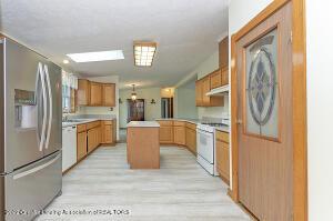 1793 W Stoll Rd, Dewitt, MI 48820 photo 11