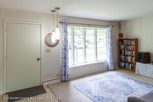 204 E Syringa Dr, Lansing, MI 48910 photo 7