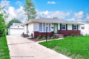 204 E Syringa Dr, Lansing, MI 48910 photo 1