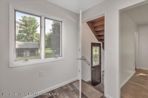 511 E Frederick Ave, Lansing, MI 48906 photo 18