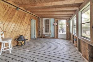 1966 Maple St, Holt, MI 48842 photo 21