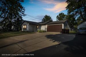 1966 Maple St, Holt, MI 48842 photo 1