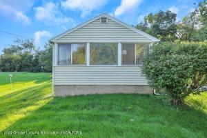 302 Sycamore St, Jackson, MI 49202 photo 4