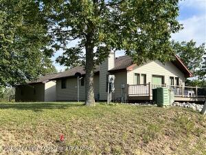 5210 Islanders Way, Gladwin, MI 48624 photo 2