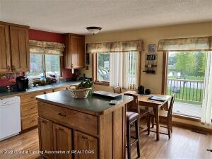 5210 Islanders Way, Gladwin, MI 48624 photo 13