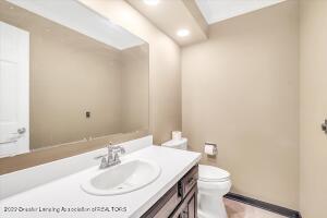 3890 Sheldrake Ave, Okemos, MI 48864 photo 27