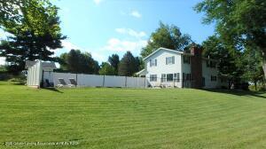 9424 Pineview Dr, Olivet, MI 49076 photo 4