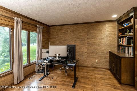 4475 Comanche Dr, Okemos, MI 48864 photo 4