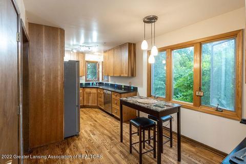 4475 Comanche Dr, Okemos, MI 48864 photo 11