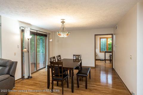 4475 Comanche Dr, Okemos, MI 48864 photo 9
