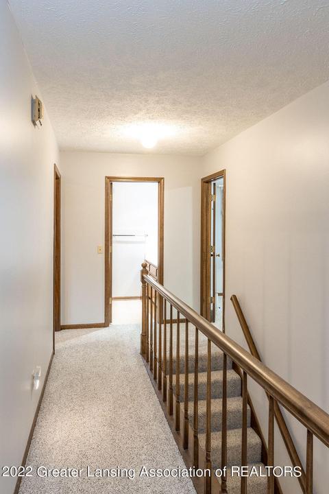 4475 Comanche Dr, Okemos, MI 48864 photo 23
