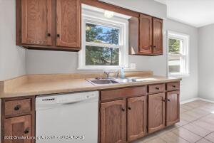 1407 Franklin St, Haslett, MI 48840 photo 8
