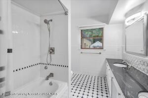 13614 Tucker Dr, Dewitt, MI 48820 photo 17