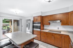 13614 Tucker Dr, Dewitt, MI 48820 photo 10