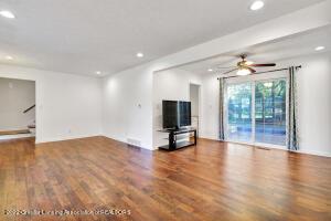 1804 Sherbrook, Haslett, MI 48840 photo 4