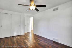 1804 Sherbrook, Haslett, MI 48840 photo 14