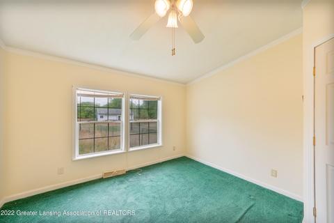 2692 Pine Tree Rd, Holt, MI 48842 photo 14