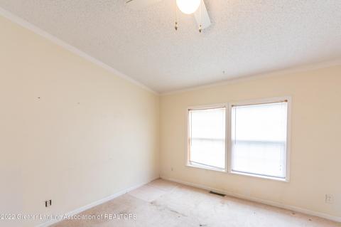 2692 Pine Tree Rd, Holt, MI 48842 photo 12