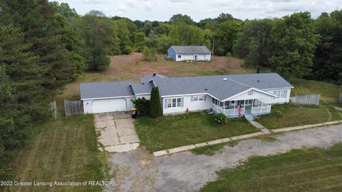 2692 Pine Tree Rd, Holt, MI 48842 photo 2