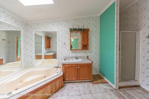 2692 Pine Tree Rd, Holt, MI 48842 photo 21