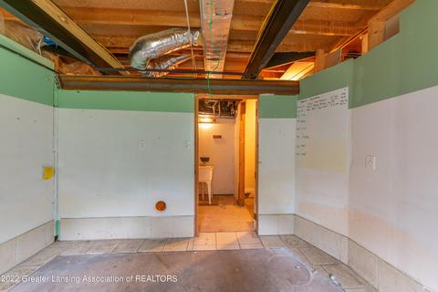 2692 Pine Tree Rd, Holt, MI 48842 photo 35