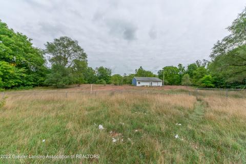 2692 Pine Tree Rd, Holt, MI 48842 photo 43