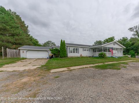 2692 Pine Tree Rd, Holt, MI 48842 photo 38