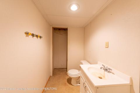2692 Pine Tree Rd, Holt, MI 48842 photo 32