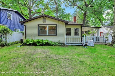6265 Ridge St, Haslett, MI 48840 photo 5