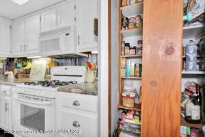 5925 Potter St, Haslett, MI 48840 photo 14