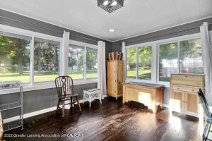 5925 Potter St, Haslett, MI 48840 photo 6
