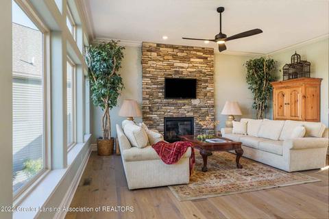 16937 Willowbrook Dr, Haslett, MI 48840 photo 5