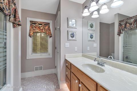 9875 King Rd, Spring Arbor, MI 49283 photo 42