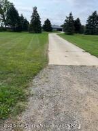 1516 E Walker Rd, Saint Johns, MI 48879 photo 2