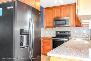 4827 Sutherland Dr, Holt, MI 48842 photo 6